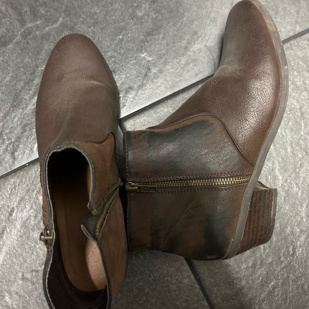 Ankle booties